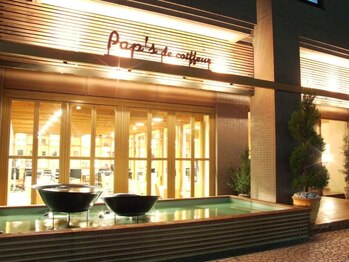 パプス ド コワフュール 甲東園店(Pap's de coiffeur)/外観