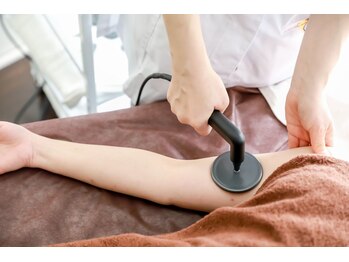 ソワン(Soin)/二の腕脂肪¨吸術後インディバ