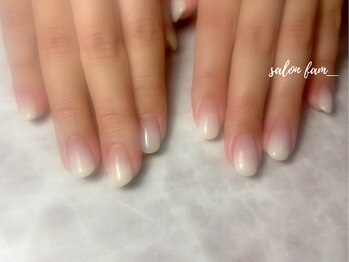 サロンファム(salon fam_)の写真/《ケア×フォルム×モチにこだわり》シンプルこそ技術が光る☆こんなサロンあったらいいなが叶うサロン♪