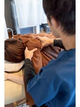 ウギィ(ugi-)/施術風景