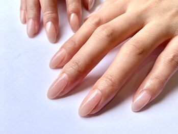 クレアネイル 恵比寿店(clea nail)の写真/シンプル系オフィスネイルを楽しみたい方に人気!大人上品なカラグラで華やかを演出♪【写真】カラグラ¥3650