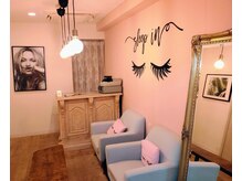 ラッシュリフトは2種類☆パリジェンヌ\6500/まつ毛パーマ\3500