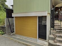 WaLifeの雰囲気（１台目の駐車場は黄色シャッター内でお願い致します。）