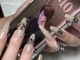 クロム×グレージュネイル