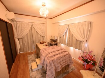 リビーナス(Re.venus)/非日常＆アットホーム空間