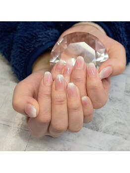 チークネイルアレンジ