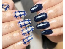 イリス(iris)/チェックネイル