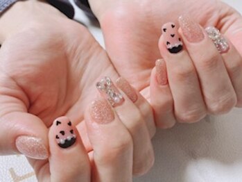 ミナネイル(mina-nail)/かっこ可愛い！ピンク×ブラック