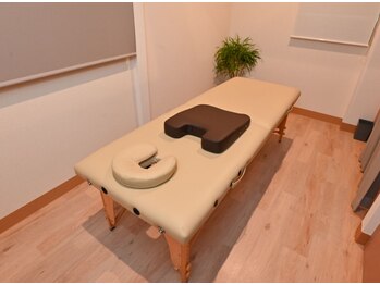 ホープ鍼灸整骨院/全て半個室の落ち着いた空間