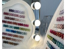 エル('L)の雰囲気(パーツやカラーが豊富!ちゅるんっと輝くネイル叶います!)