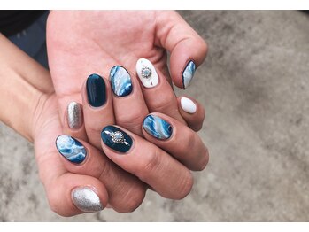 エモ(emo)/ニュアンスネイル