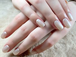ミルクベージュネイル
