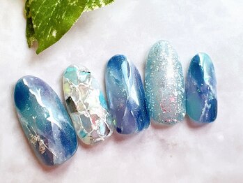アミネイルズ(AmiNails)の写真/流行を取り入れた毎月変わる定額デザイン多数ご用意◎上品シンプル~最旬トレンドまでお好みに合わせて♪