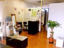 手もみ やすらぎ稲毛海岸駅前店/店内は広いのでゆったり！