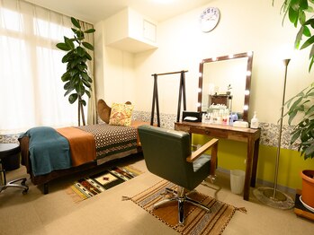 リフュージュ(refuge)/完全プライベート空間の店内♪