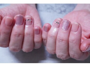 プチリリィ(Petit Lily)/ストーンラインがアクセント