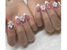 ネイルズフォーユー(Nails 4 U)