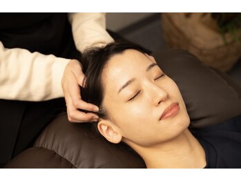 仙豆のちから 横浜関内店/眼精疲労にはドライヘッドスパ