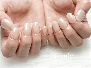 うるうるホワイトミラー