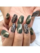 グリーディ(greedy)/パイソンネイル