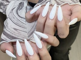 シンプルホワイトワンカラー