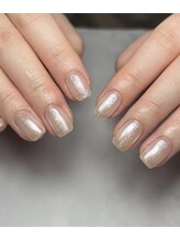 ブレス(BLESS)/ホワイトミラー