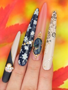 カラーズ 浜松店(colors)/スカルプデザイン自由¥14800