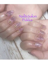 プッカ(Pukka)/*ポップなラメグラデーション*