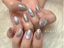 アンガット(angot.)/ムーンネイル