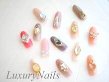 ラグジュアリーネイルズ カワグチ(Luxury Nails Kawaguchi)の雰囲気（海外から仕入れたパーツも沢山取り揃えております・・・☆）