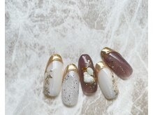 エイム(aim)/8月の定額デザイン