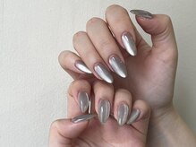 プライベート空間♪テレビを見ながら施術受けられます