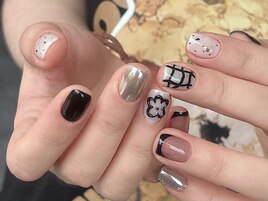 ナチュラル高級感ネイル