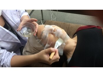 ジュニパーメディケアクリニーク/肌細胞活性トリートメント