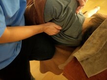 新月の雰囲気（肩甲骨はがして、猫背・巻き肩解消◎姿勢が伸びて呼吸が楽）