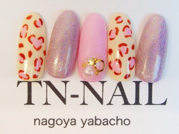 ティーエヌ 名古屋矢場町店/デザインネイル¥6980