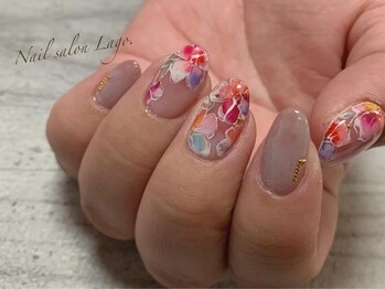ネイルサロン ラゴ(Nail salon Lago.)/手描きアート