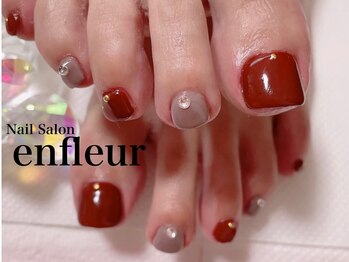 ネイルサロン アンフルール/