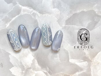 エアフォルク 銀座(ERFOLG)/冬の繊細ラインアートネイル☆
