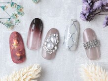 テンプテーション ネイル スタジオ(Temptation nail studio)/【大人】モロッカンネイル