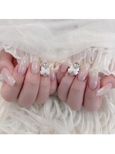 リンドネイル バイ モカ アンド ララ(Lind nail by moca and LaLa)/キラキラワンカラー