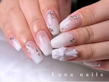 ルナネイルズ(Luna nails)/