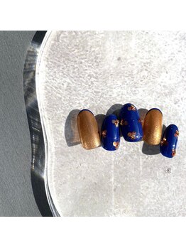 ナンバーエイト(No.8)/11月アート