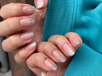 ユル 千葉(yl)/<ハンド>ラメグラデーション