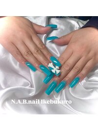 エメラルドグリーンワンカラー