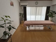 もりさわ治療院 与力町治療室 &nbsp;トサカ(TOSAKA)/サロン内