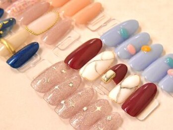 キルカスネイル(kirkas nail)の写真/【当店他店オフ無料☆】はじめての方にもおすすめ◎きれいな景色と共に手元も華やかに気分をあげましょう♪