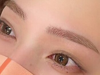 ハッシュタグ エアーアイブロウ 沖縄(#AIR EYEBROW)の写真/《儀保駅徒歩8分の好立地に眉毛専門サロンがNEW OPEN★》眉毛のバランスや形を整える事で一気に垢抜け！