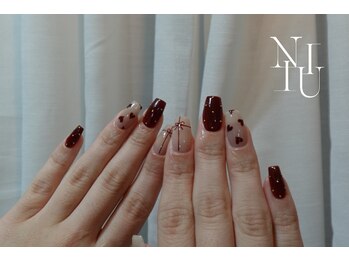 ATELIER NIIU【4月1日OPEN(予定)】/ボルドーネイル
