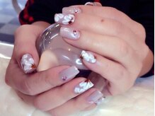 ステッカーを使わず、手描きで再現◎